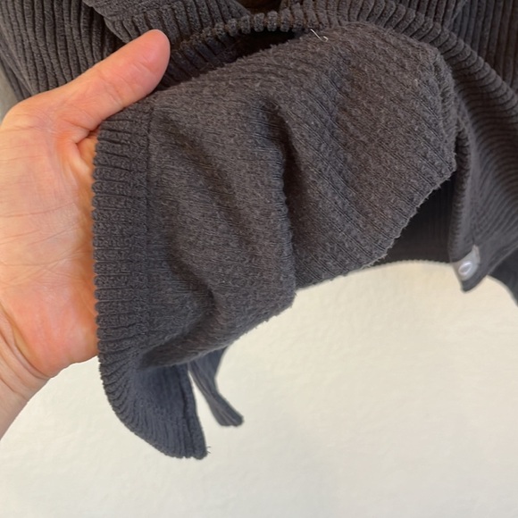 The American Outdoorsman for Women sweater cowl neck black size Small - Picture 7 of 9